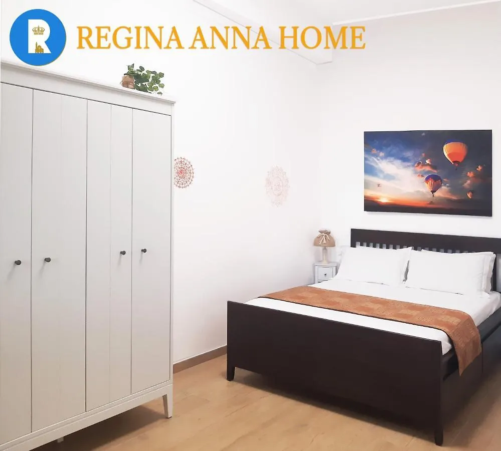 Regina Anna Home Bari Apartment
