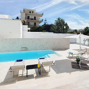 Mediterranea - Seaview, Pool & Garden Bari