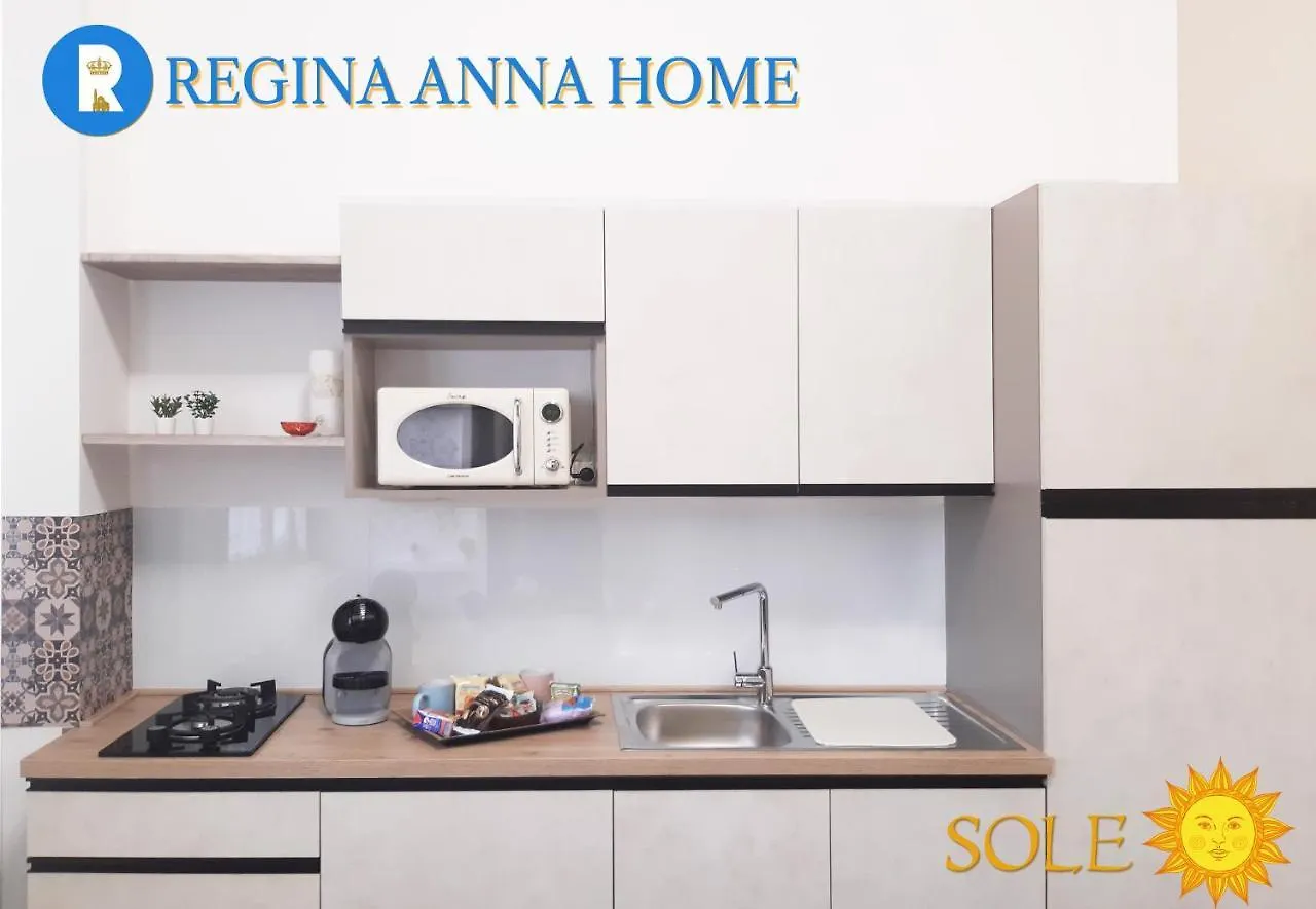 Regina Anna Home Bari Itália